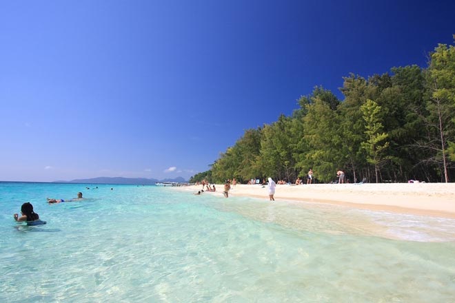 Private Phi Phi Sunrise Tour by Speed Boat