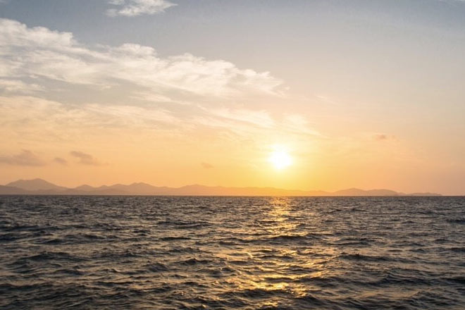 Private Boat Phang Nga Sunrise Tour Premium Trip