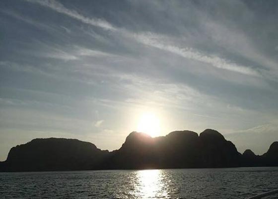 Private Tour to Phi Phi Islands Sunrise Tours