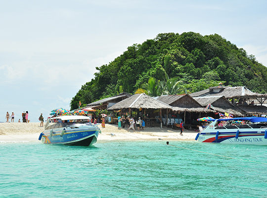 Private Speed Boat Charter to Khai Islands