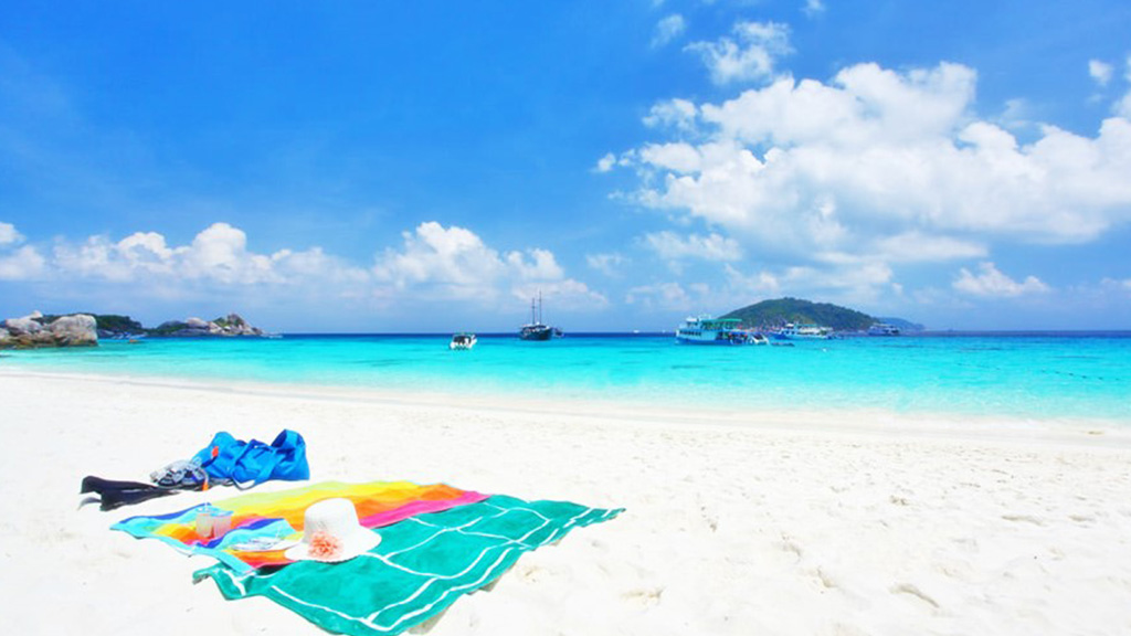 Private Coral Island half day tour by catamaran