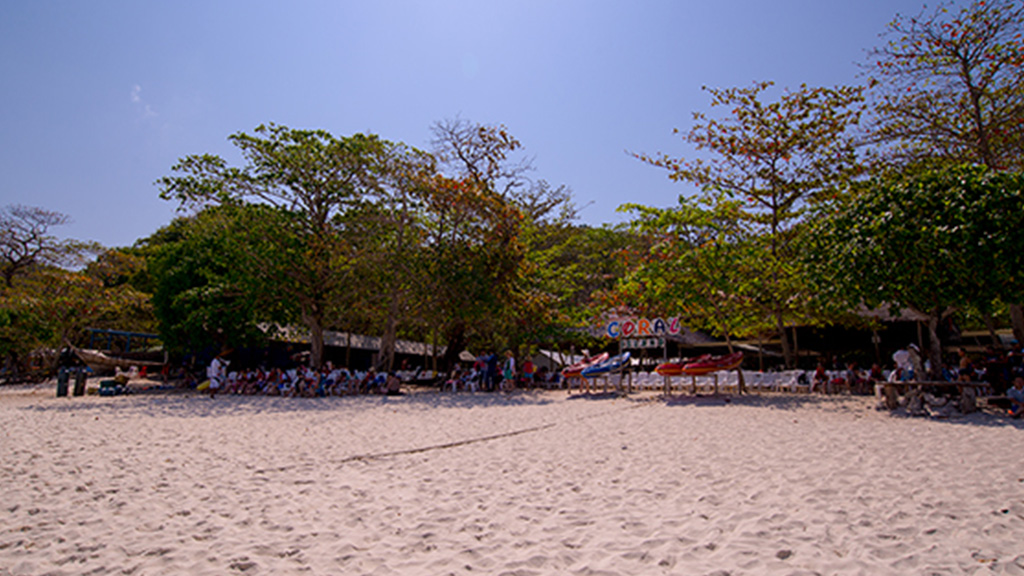Private Raya Coral Islands by Catamaran Yacht