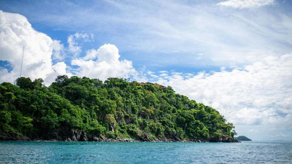 Private Khai  Islands Catamaran Yacht