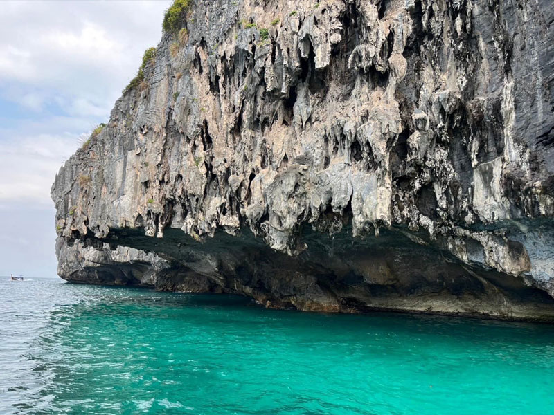 Phi Phi Maya Bay & Khai Islands  Speed Boat