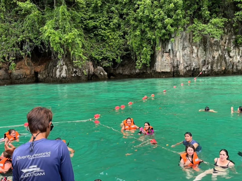 Phi Phi Sunrise Tour by Speed Boat