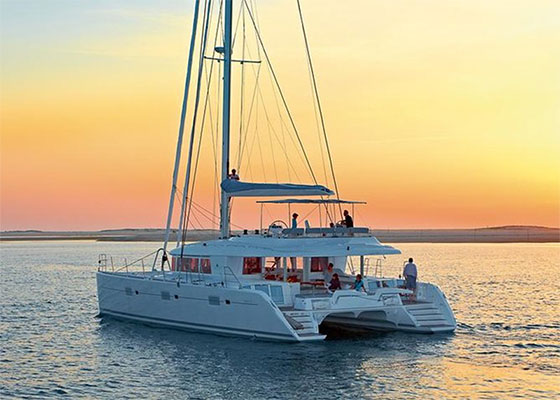 Private Catamaran Tour to Coral Island